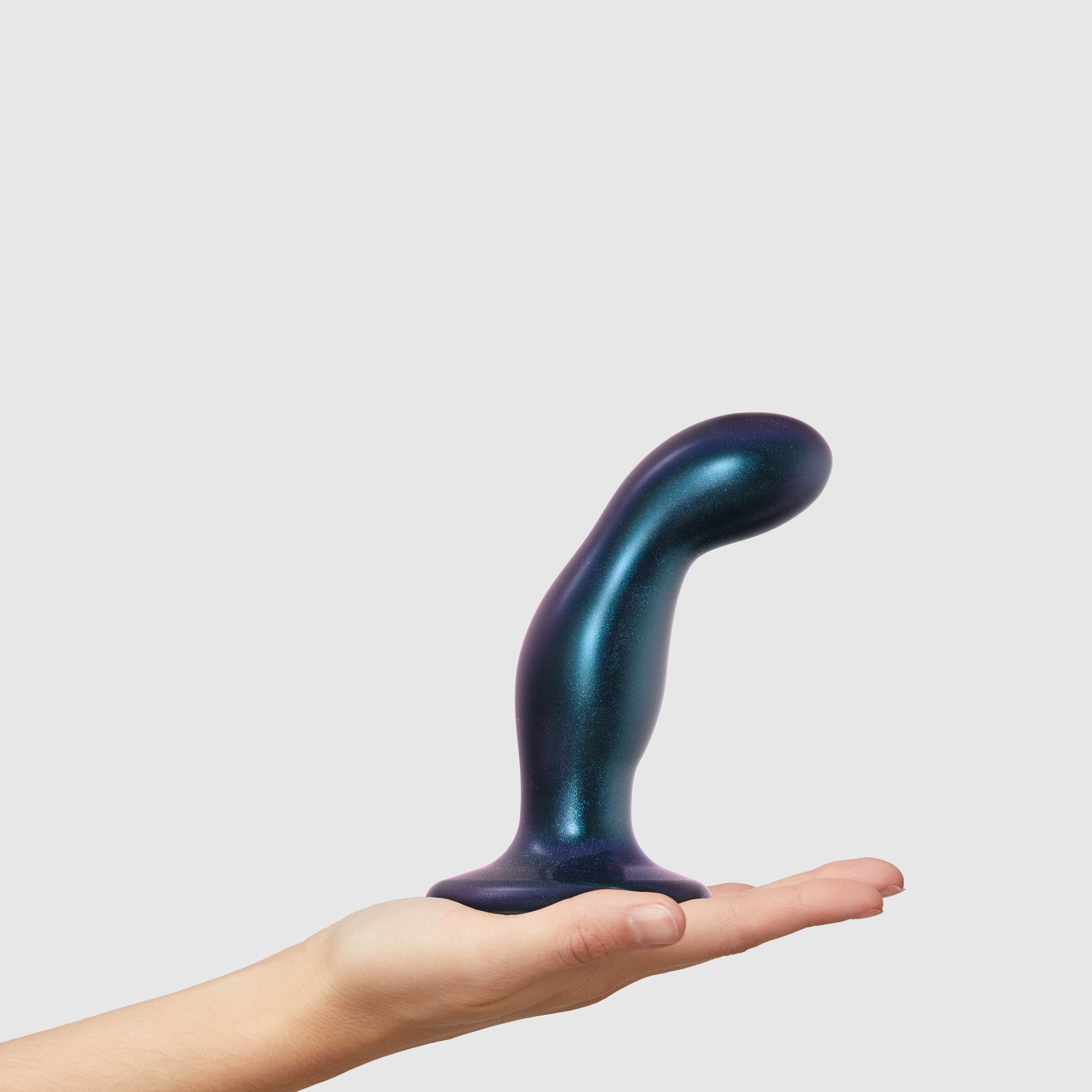  dildo-plug-snaky-schwarz-metallic-strap-on-me