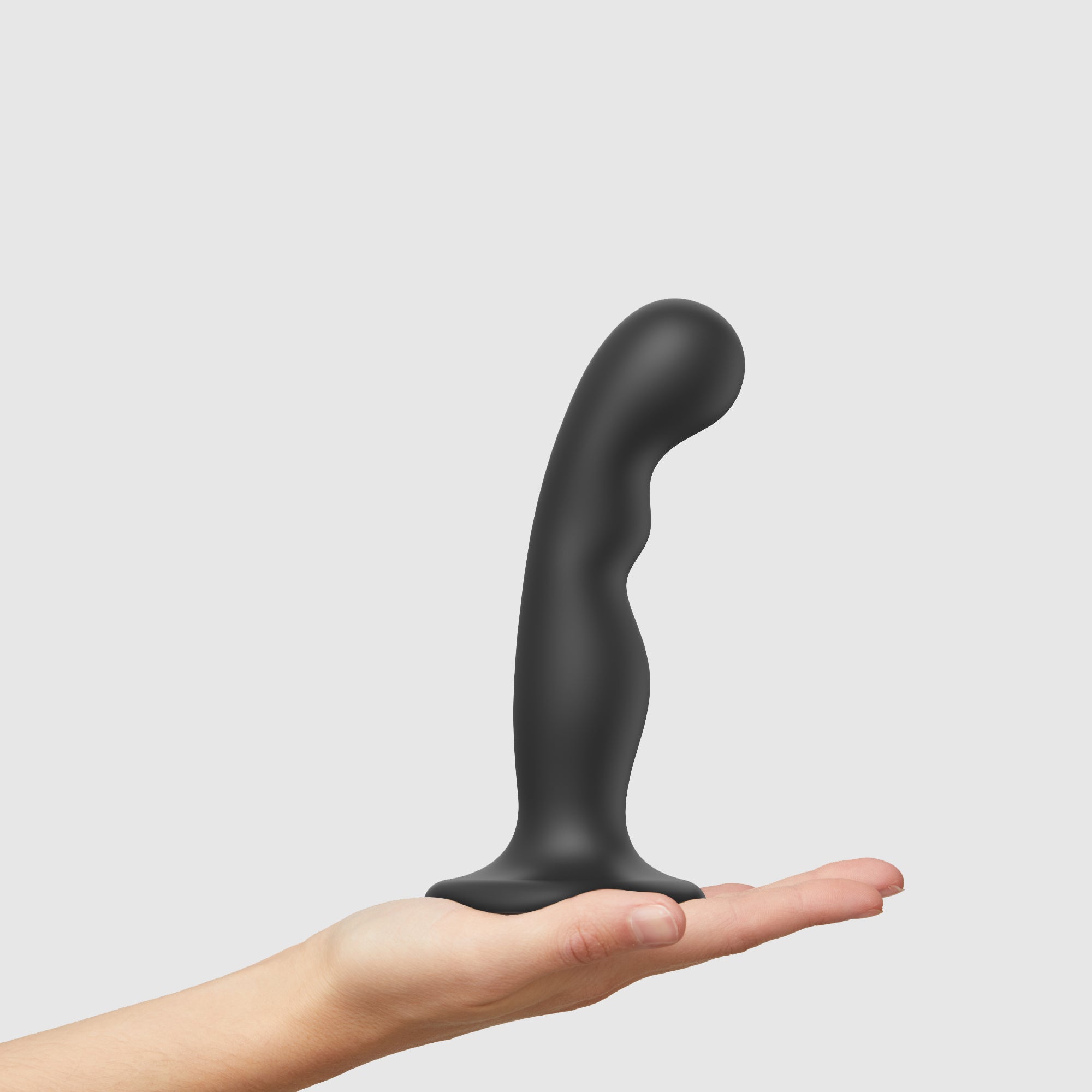 dildo-plug-p-g-schwarz-strap-on-me